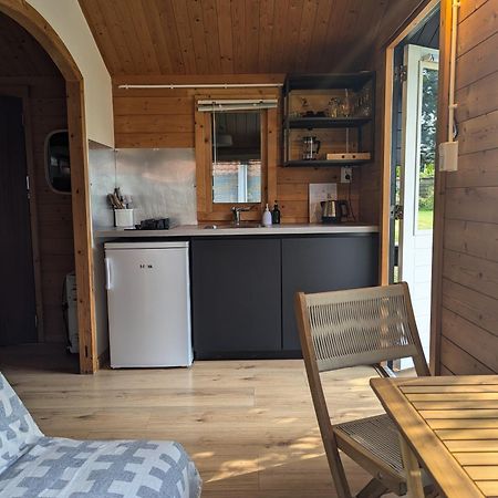 The Bee - Trekkershuts & Apartment Opperdoes Kültér fotó