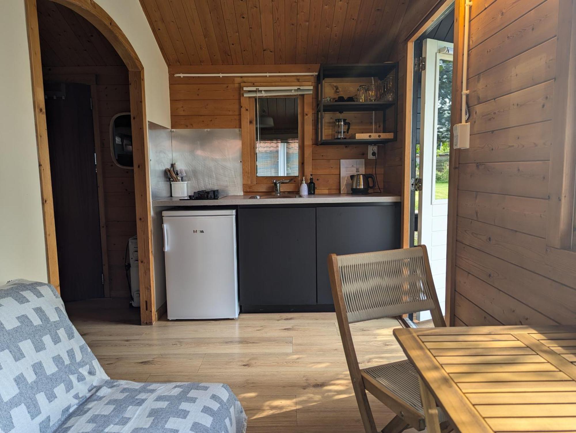 The Bee - Trekkershuts & Apartment Opperdoes Kültér fotó