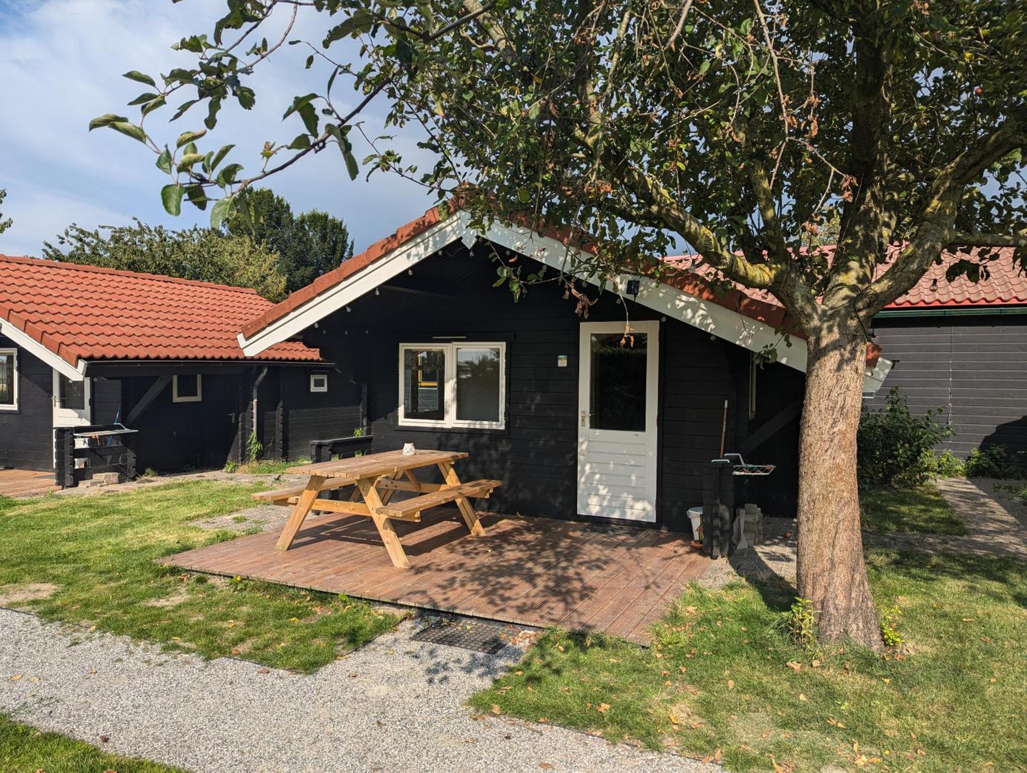 The Bee - Trekkershuts & Apartment Opperdoes Kültér fotó